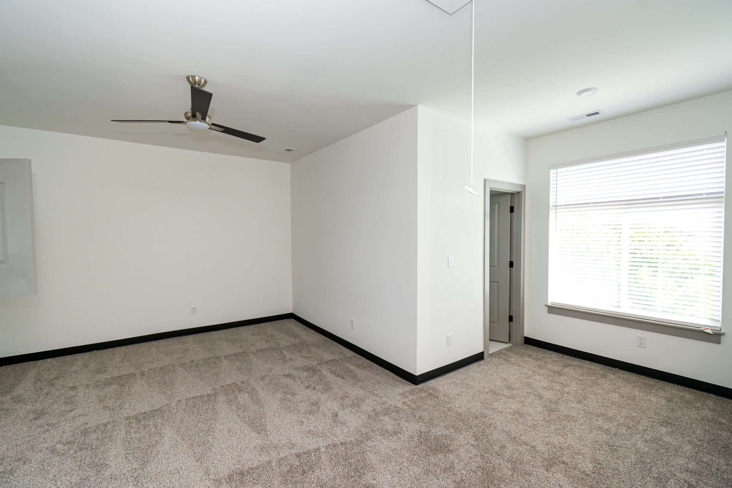 3 Bedroom Units gallery image 1