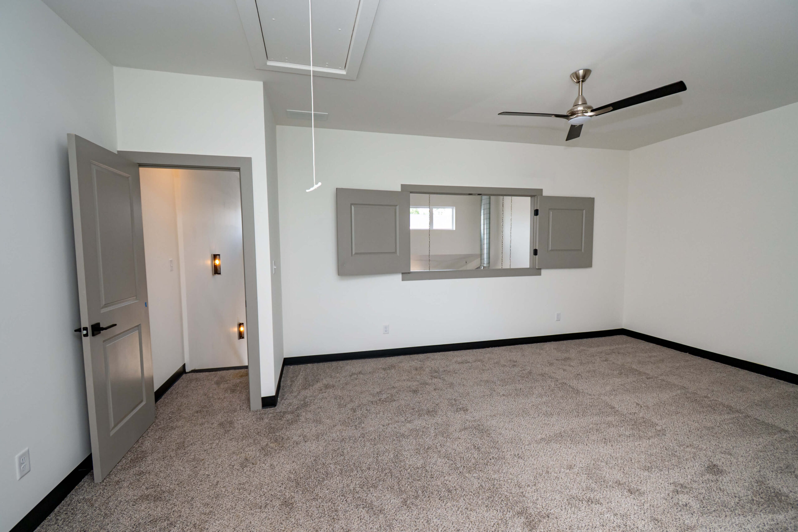 3 Bedroom Units photo 9