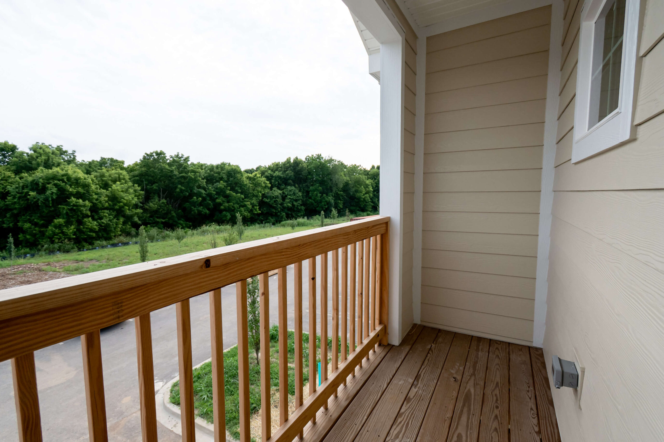 1 bed - 1 bath photo 9